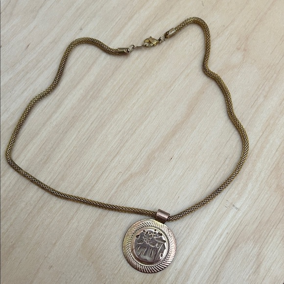 Jewelry - Vintage Gold Islamic Jewelry women’s necklace